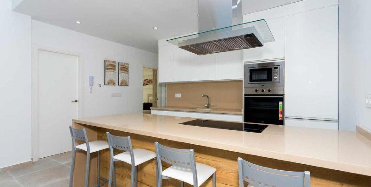 New Build - Townhouse -
Daya Nueva - Centro