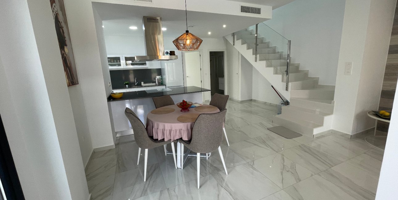 Rynek wtórny - Willa -
Benijofar - Benijofar - Village