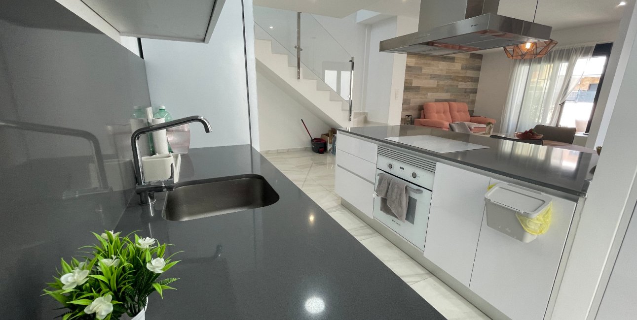 Rynek wtórny - Willa -
Benijofar - Benijofar - Village