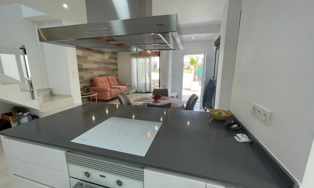 Rynek wtórny - Willa -
Benijofar - Benijofar - Village