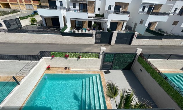 Rynek wtórny - Willa -
Benijofar - Benijofar - Village