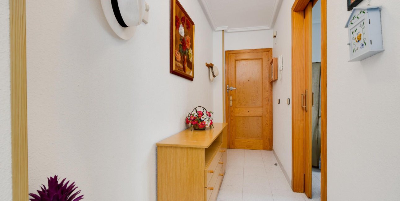 Rynek wtórny - Mieszkanie  -
Torrevieja - Acequion