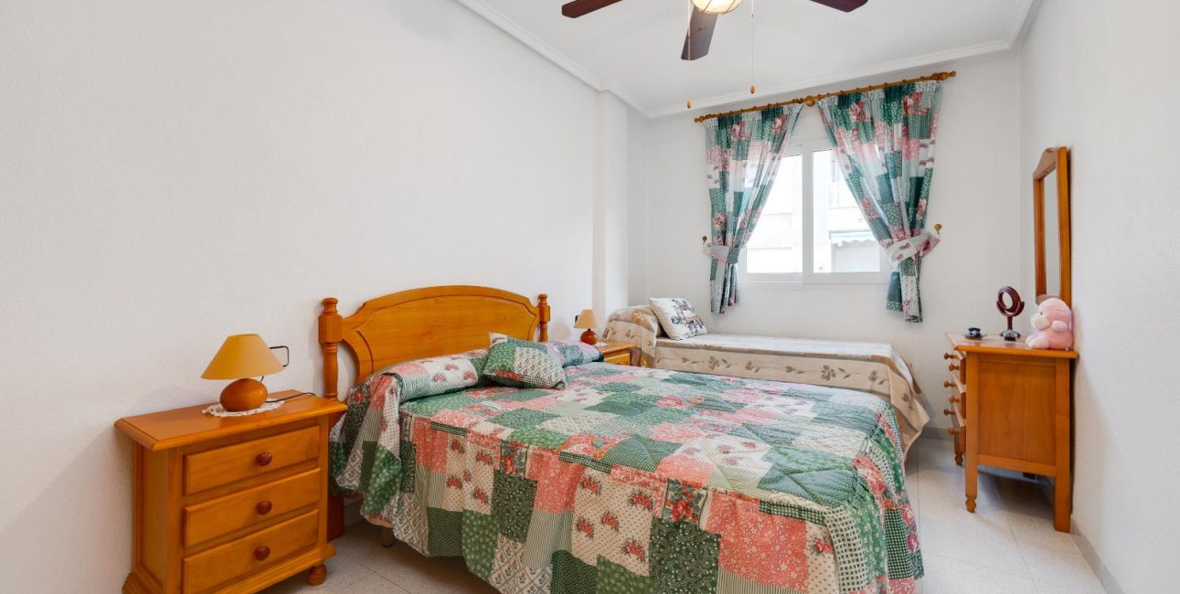 Rynek wtórny - Mieszkanie  -
Torrevieja - Acequion