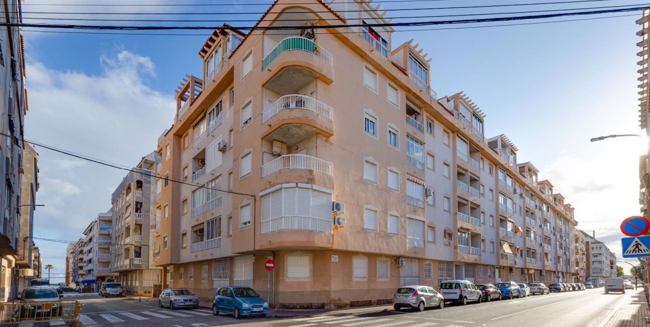 Rynek wtórny - Mieszkanie  -
Torrevieja - Acequion