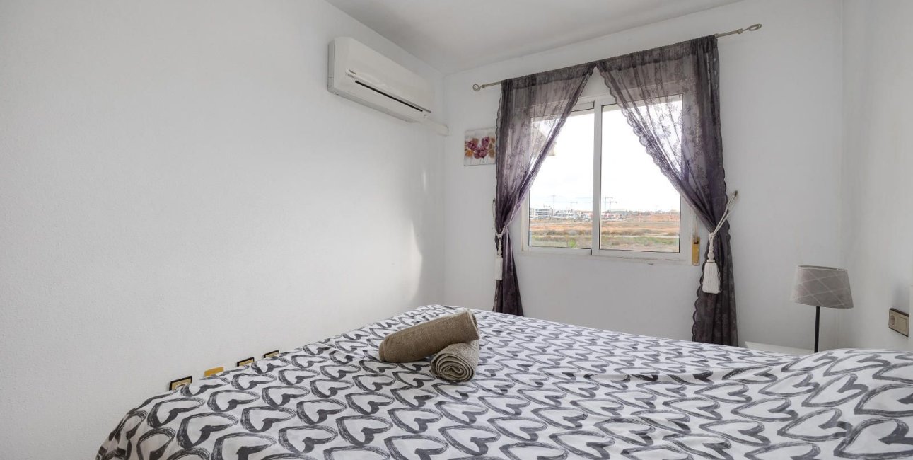 Rynek wtórny - Bungalowy -
Torrevieja - Carrefour