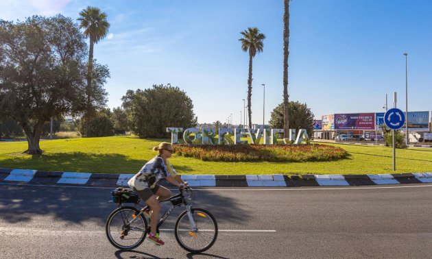 Rynek wtórny - Bungalowy -
Torrevieja - Carrefour
