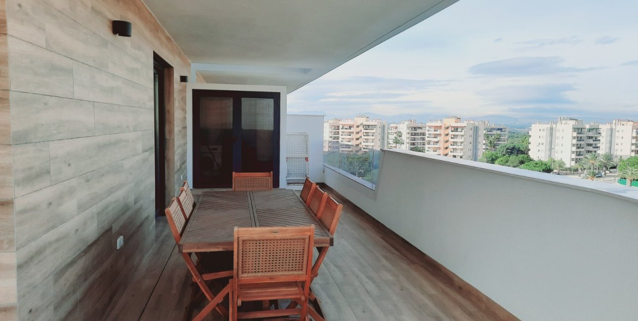 Resale - Apartment / flat -
Arenales del Sol