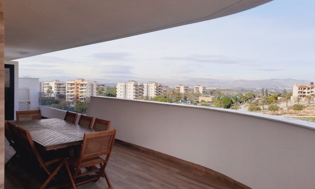 Resale - Apartment / flat -
Arenales del Sol