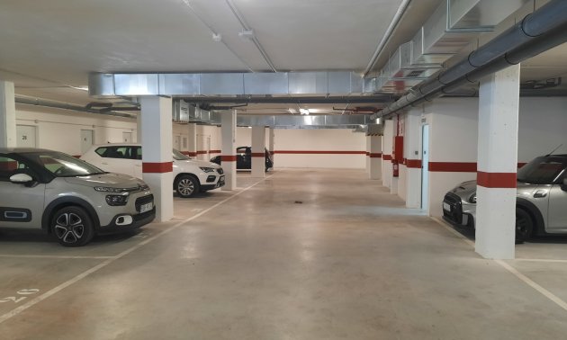 Resale - Apartment / flat -
Arenales del Sol