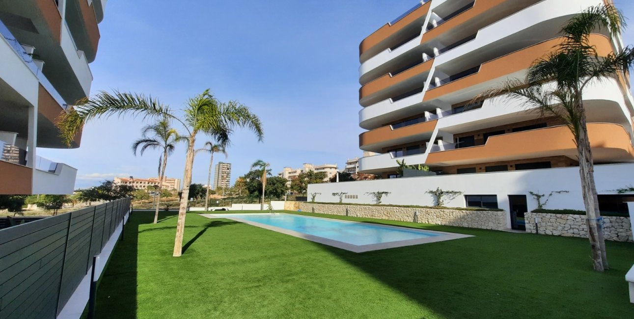 Resale - Apartment / flat -
Arenales del Sol