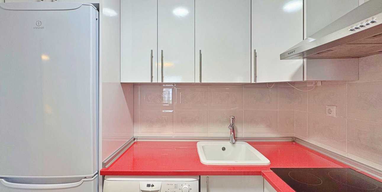 Resale - Apartment / flat -
Torrevieja - La Mata