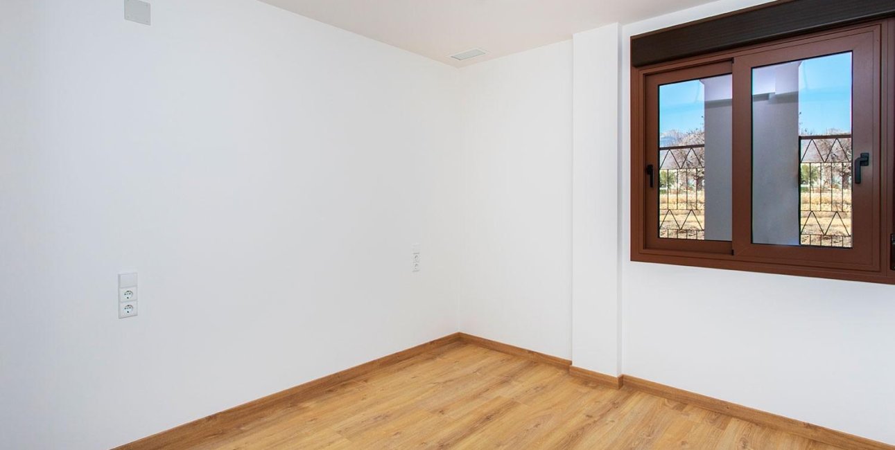 New Build - Bungalow -
Hondón de las Nieves - El Salero