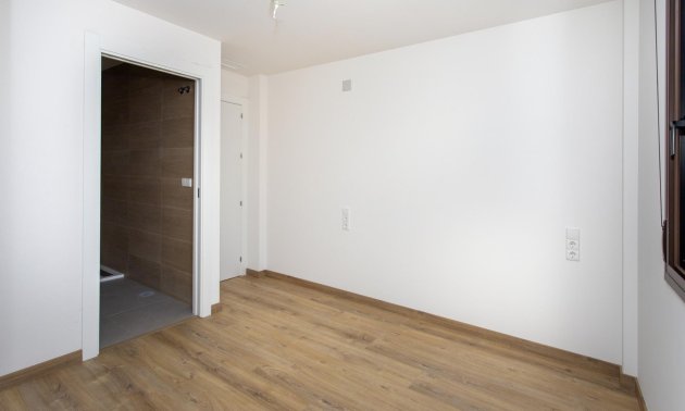 New Build - Bungalow -
Hondón de las Nieves - El Salero