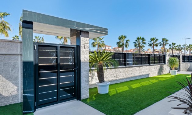 Rynek pierwotny - Willa -
Algorfa - La Finca Golf