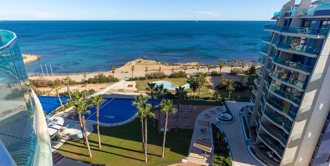 Rynek wtórny - Penthouse -
Torrevieja - Punta prima