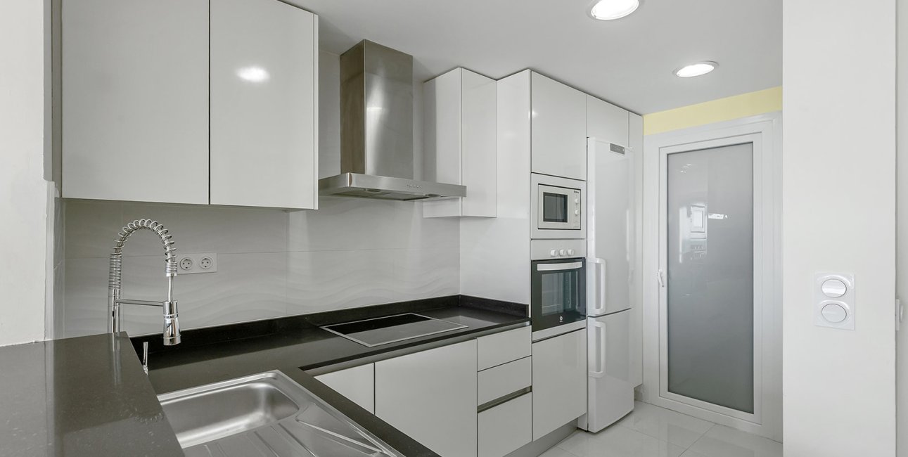 Rynek wtórny - Penthouse -
Torrevieja - Punta prima