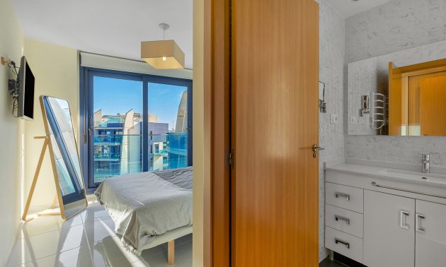 Rynek wtórny - Penthouse -
Torrevieja - Punta prima