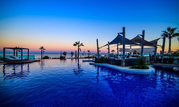 Rynek wtórny - Penthouse -
Torrevieja - Punta prima