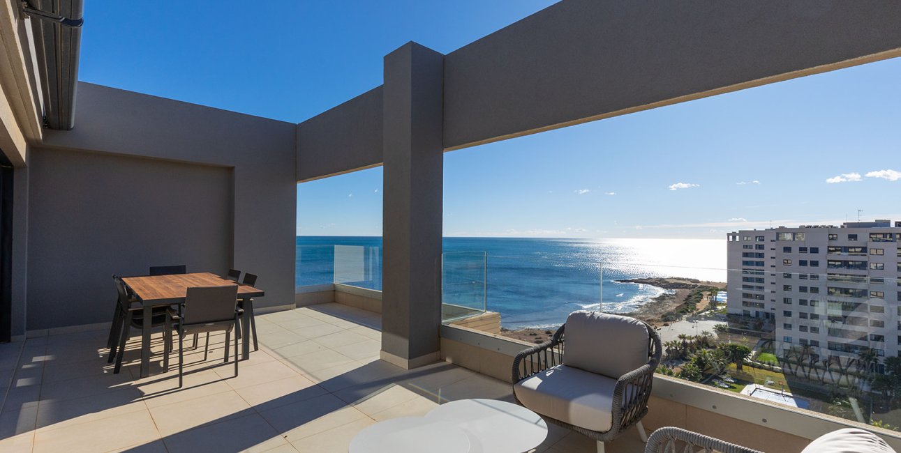 Rynek wtórny - Penthouse -
Torrevieja - Punta prima