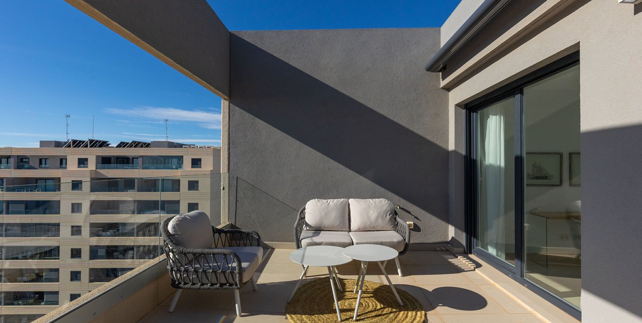 Rynek wtórny - Penthouse -
Torrevieja - Punta prima