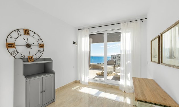Rynek wtórny - Penthouse -
Torrevieja - Punta prima