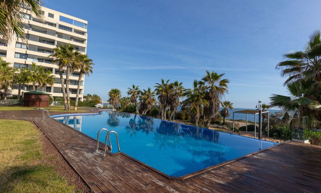 Rynek wtórny - Penthouse -
Torrevieja - Punta prima