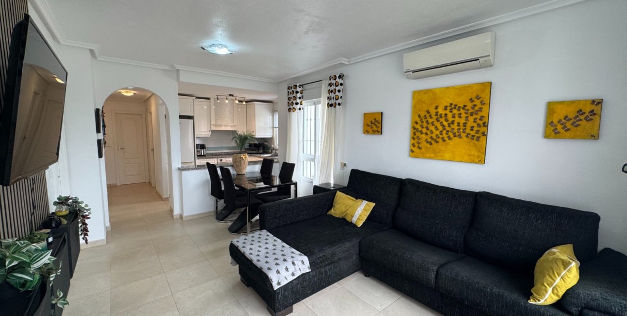 Resale - Apartment / flat -
Orihuela Costa - Campoamor