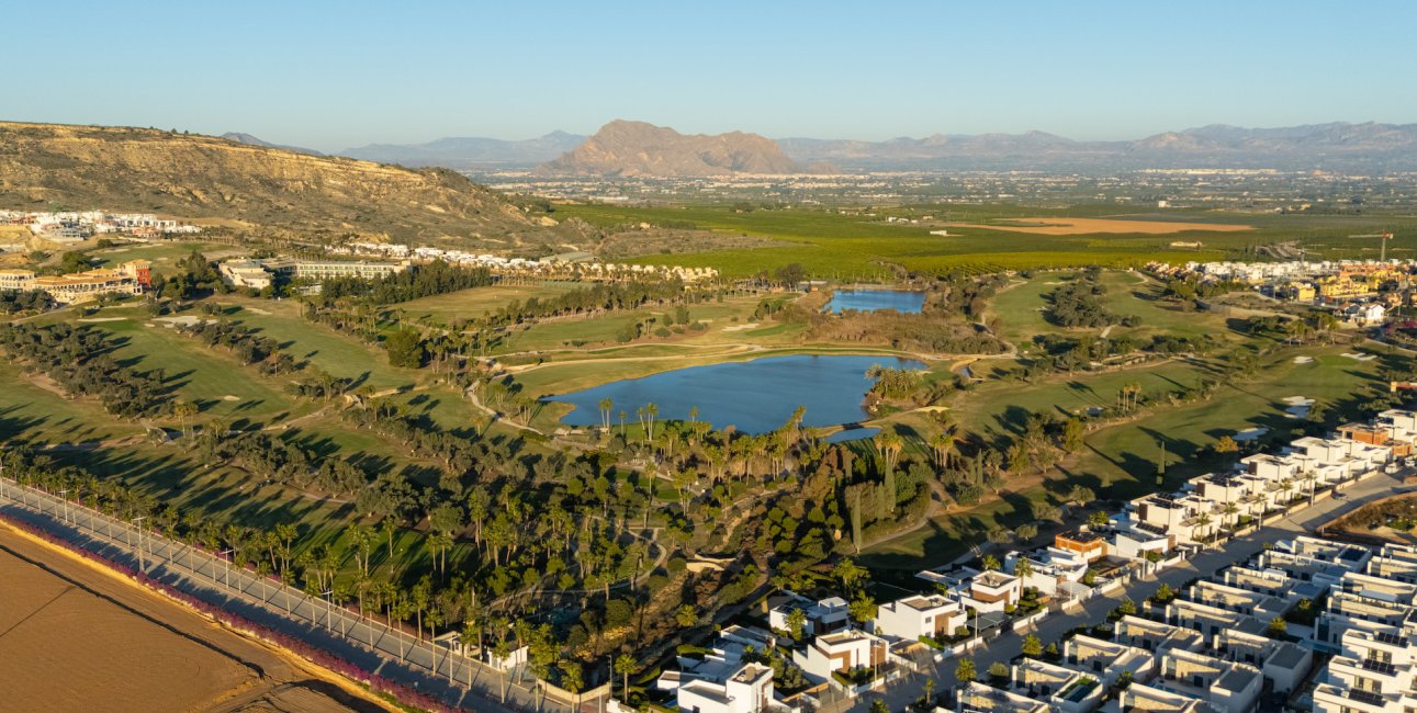 Resale - Villa -
Algorfa - La Finca Golf Resort