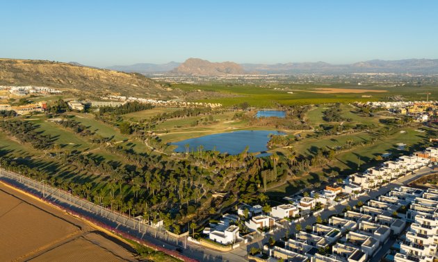 Resale - Villa -
Algorfa - La Finca Golf Resort