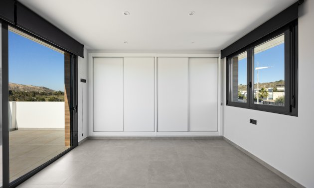 Resale - Villa -
Algorfa - La Finca Golf Resort