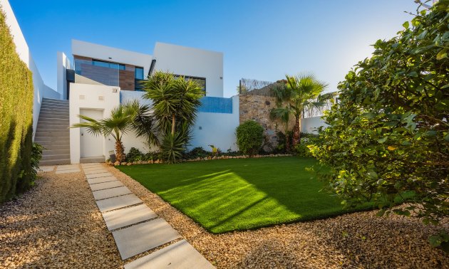 Resale - Villa -
Algorfa - La Finca Golf Resort