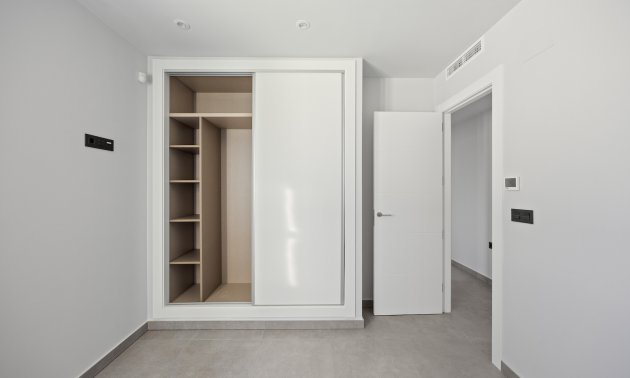 Resale - Villa -
Algorfa - La Finca Golf Resort