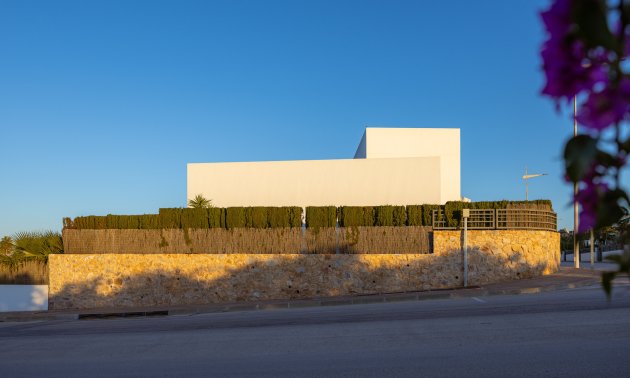 Resale - Villa -
Algorfa - La Finca Golf Resort