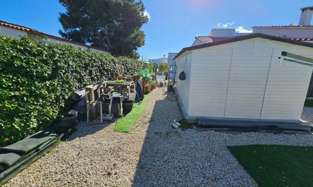 Reventa - Villa -
La Marina