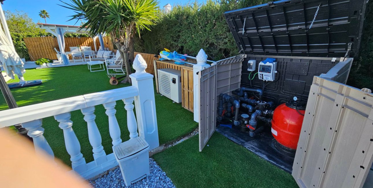 Reventa - Villa -
La Marina