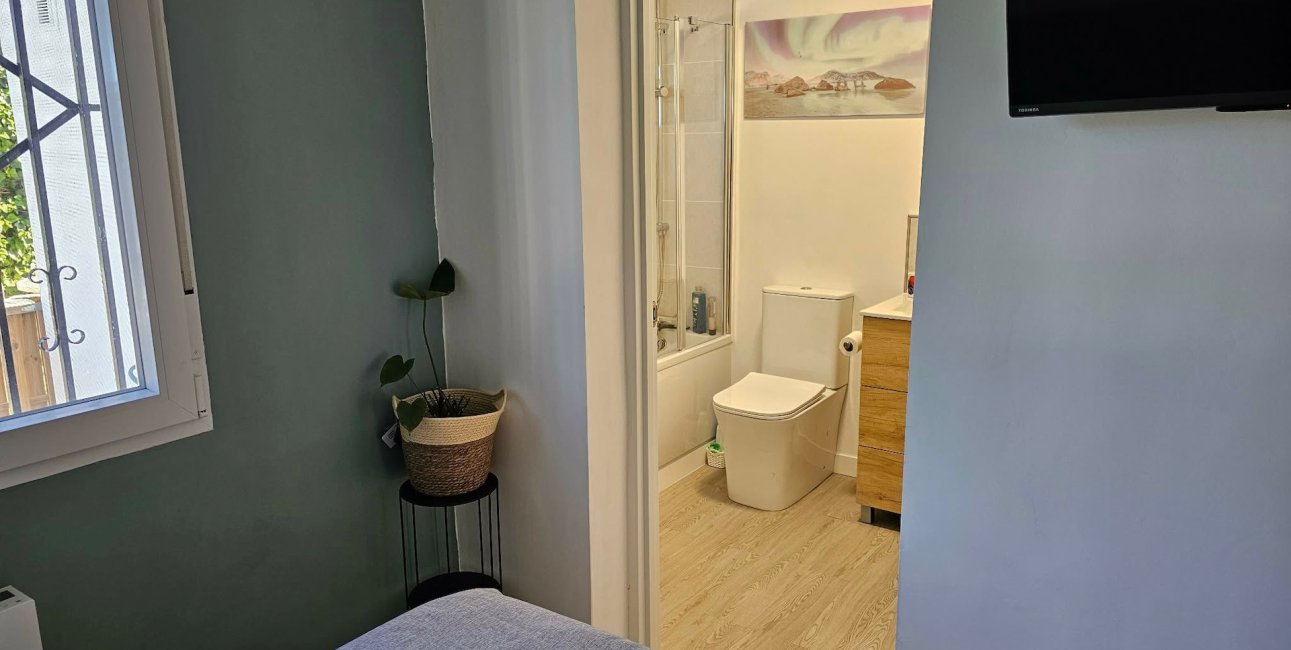 Reventa - Villa -
La Marina