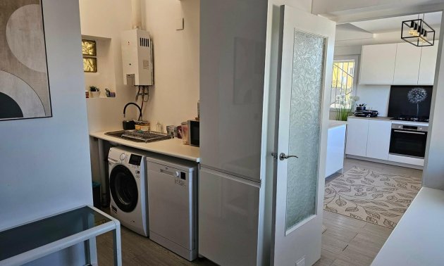 Reventa - Villa -
La Marina