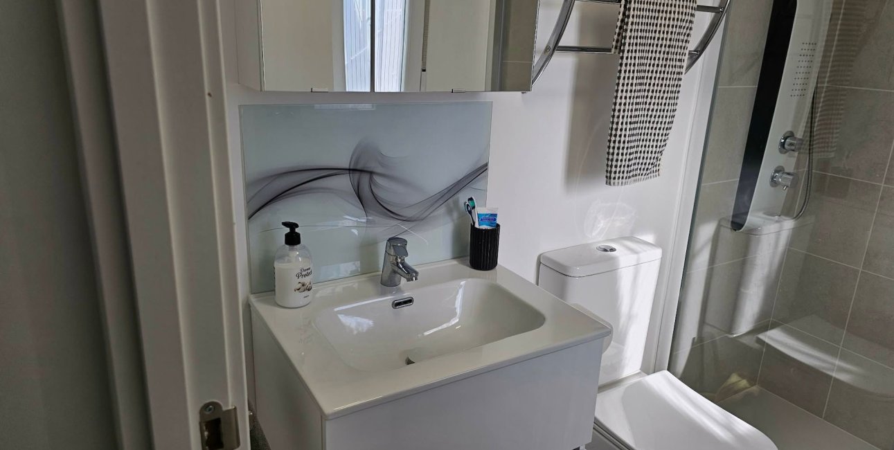 Reventa - Villa -
La Marina