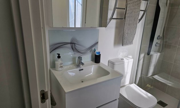 Reventa - Villa -
La Marina