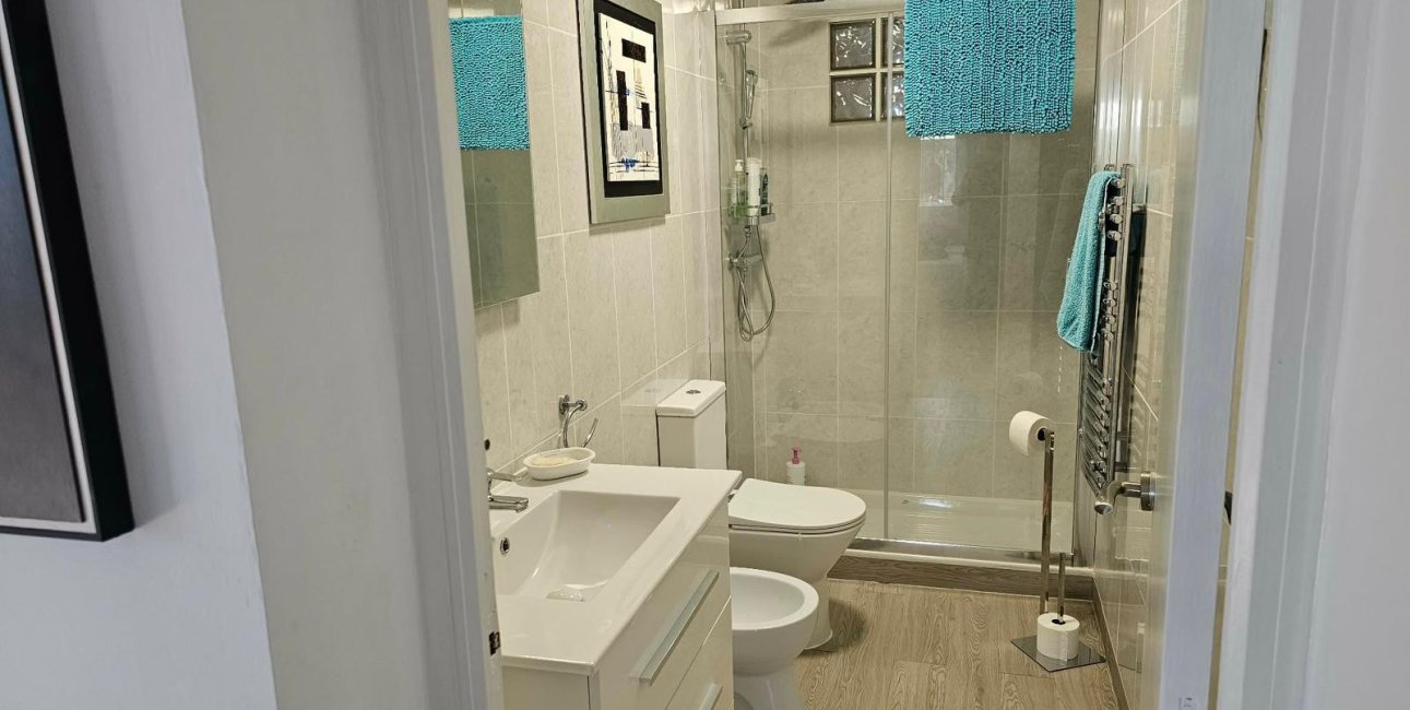 Reventa - Villa -
La Marina