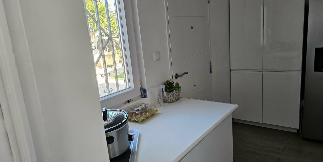 Reventa - Villa -
La Marina