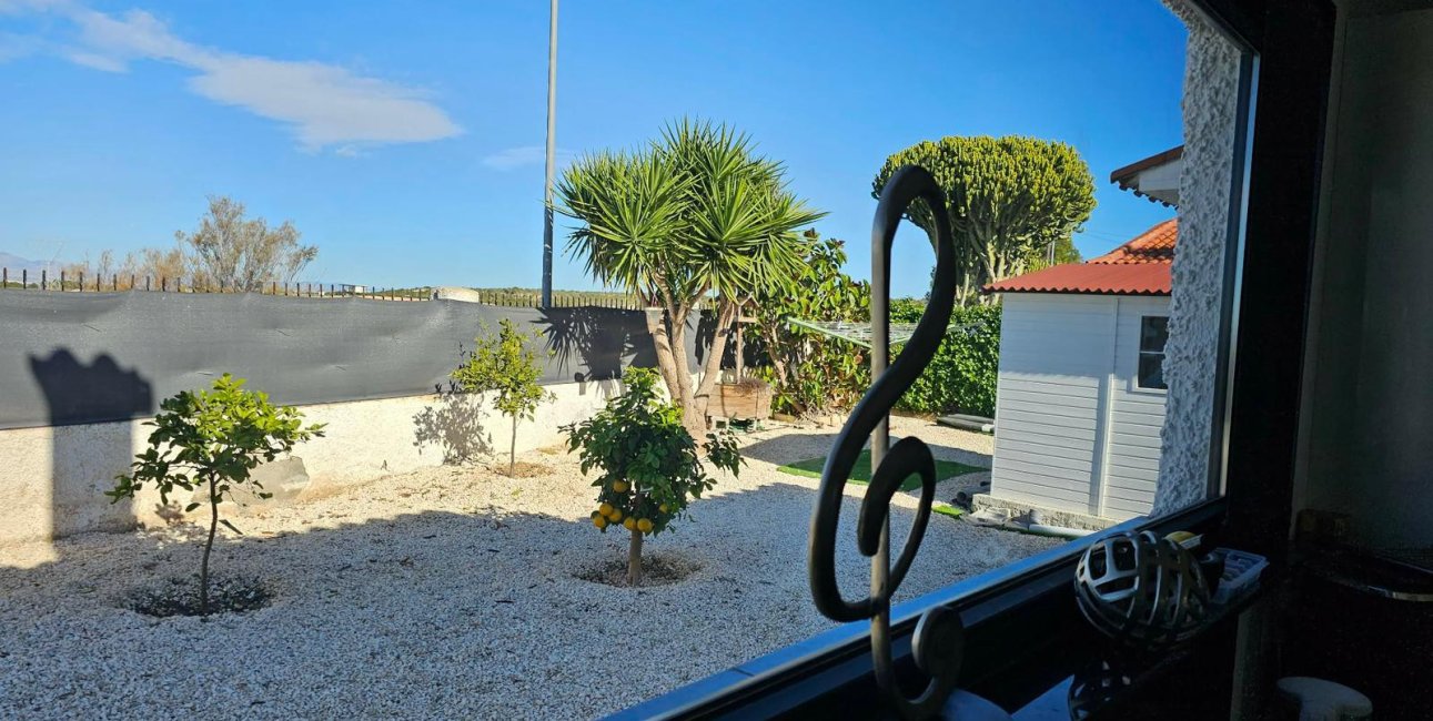 Reventa - Villa -
La Marina