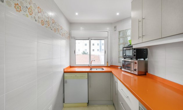 Resale - Apartment / flat -
Torrevieja