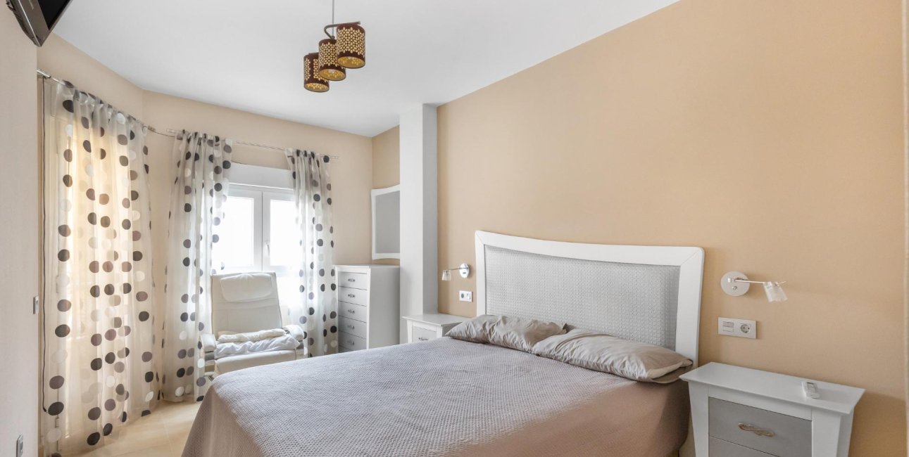 Resale - Apartment / flat -
Torrevieja