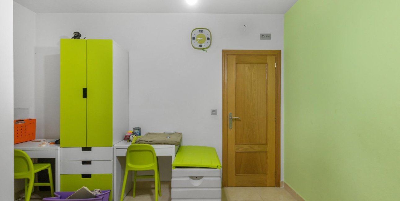 Resale - Apartment / flat -
Torrevieja