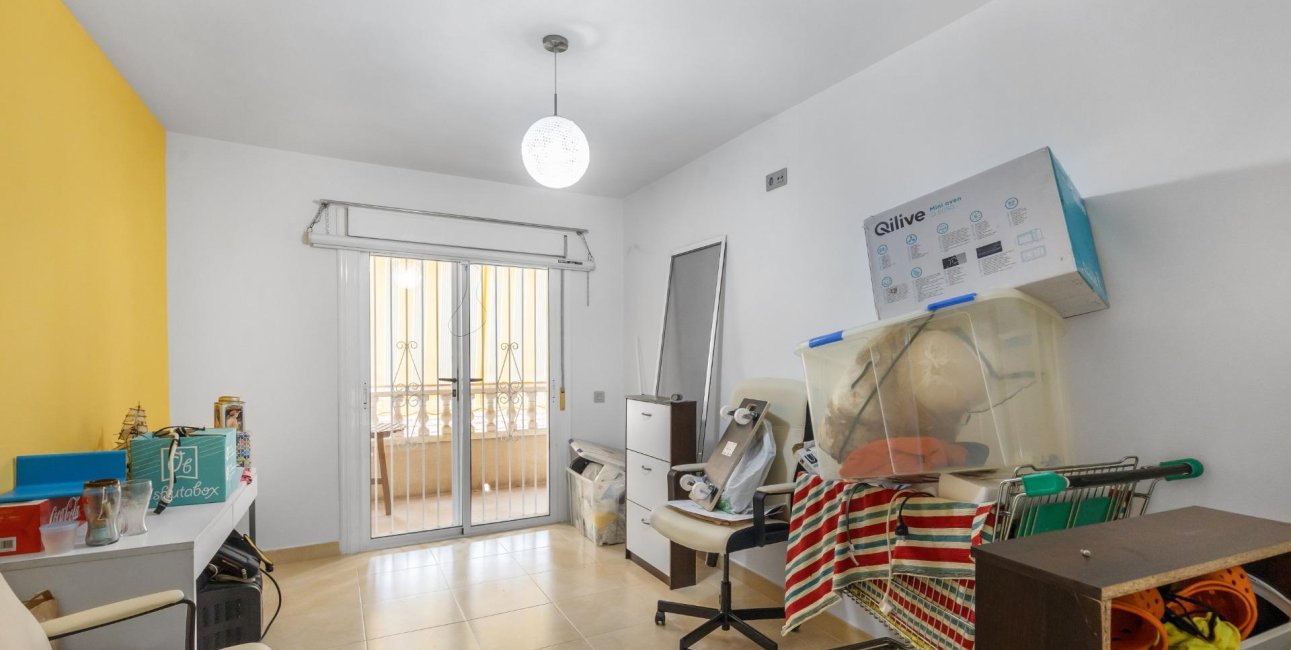 Resale - Apartment / flat -
Torrevieja