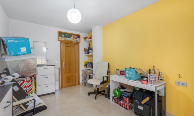Resale - Apartment / flat -
Torrevieja