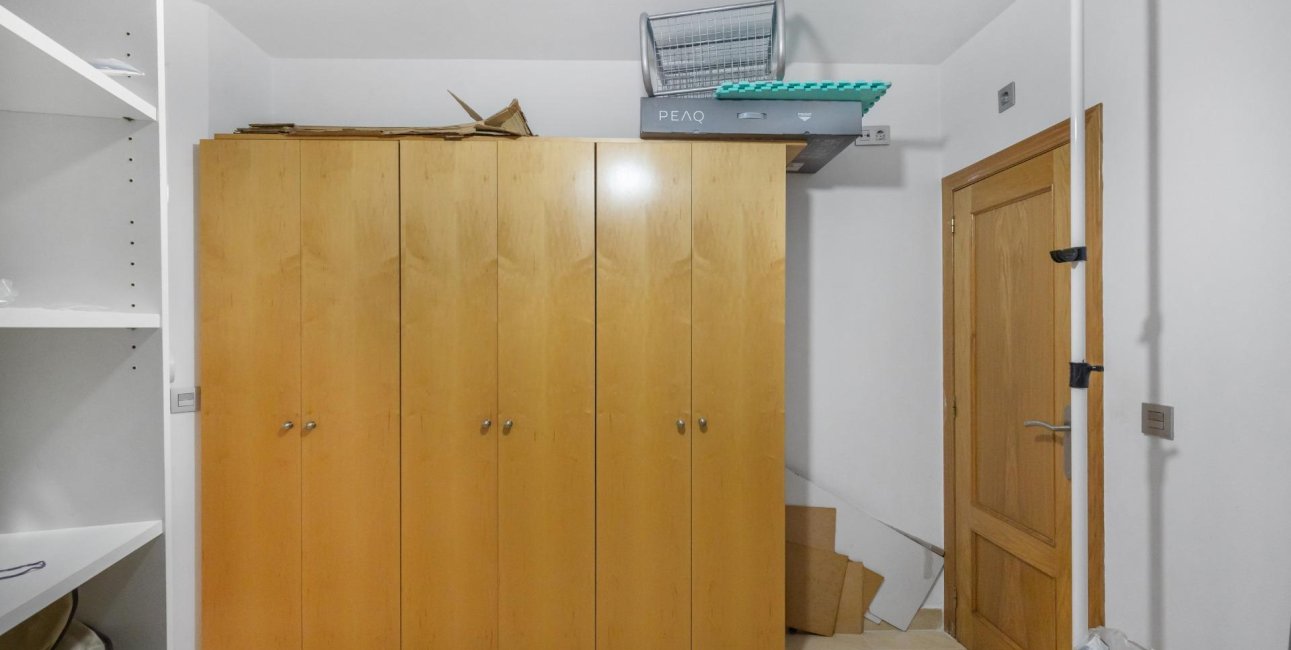 Resale - Apartment / flat -
Torrevieja