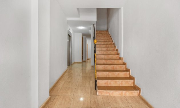 Resale - Apartment / flat -
Torrevieja