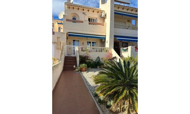 Resale - Townhouse -
Orihuela Costa - Las Ramblas